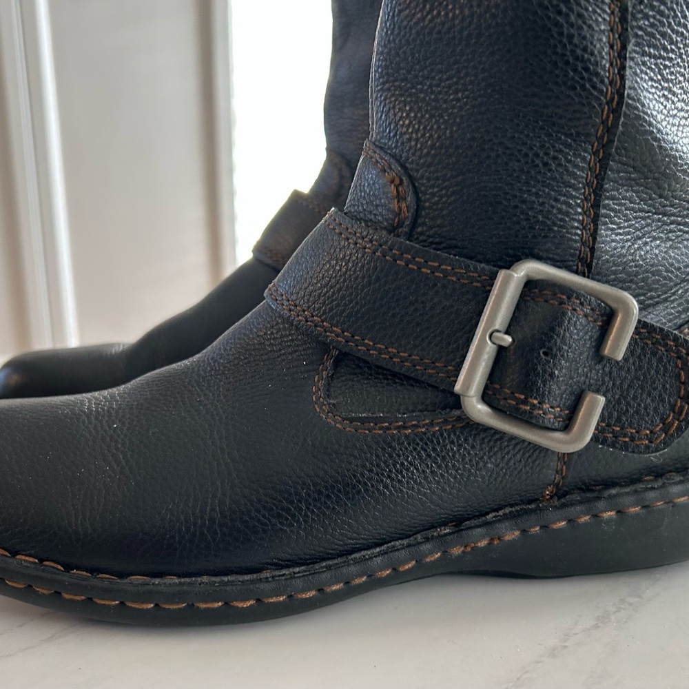 boc Black Leather Knee-High Boots with Buckles size 7.5